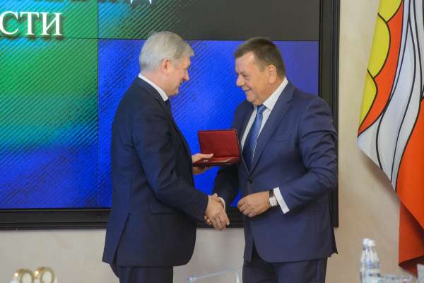 Воронежский депутат Александр Трубецкой стал заслуженным строителем РФ Воронежский депутат Александр Трубецкой стал заслуженным строителем РФ