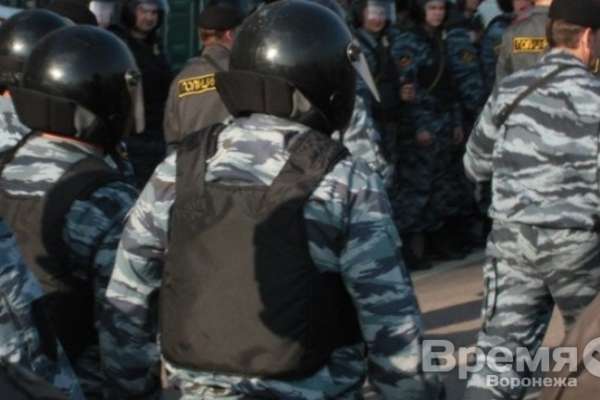 Воронежские полицейские опровергли слухи о том, что почти четыре десятка наших ОМОНовцев погибли в Чечне Воронежские полицейские опровергли слухи о том, что почти четыре десятка наших ОМОНовцев погибли в Чечне