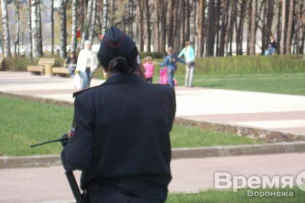 В МВД опровергли информацию о гибели воронежских полицейских на Универсиаде В МВД опровергли информацию о гибели воронежских полицейских на Универсиаде