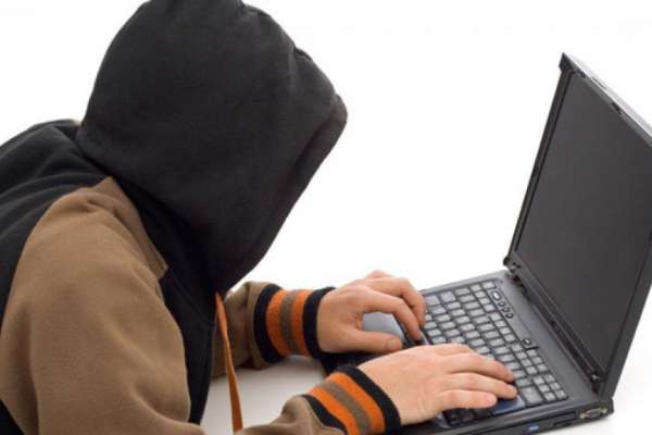 Воронежцы получают вирусы от «официальных ведомств» Воронежцы получают вирусы от «официальных ведомств»