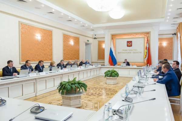 Заместители воронежского губернатора временно остались при своих Заместители воронежского губернатора временно остались при своих