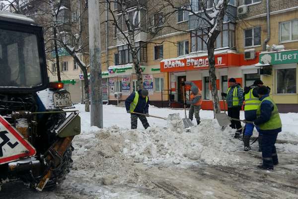 В день выборов воронежцы жаловались омбудсмену на снег В день выборов воронежцы жаловались омбудсмену на снег