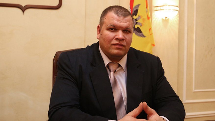Главная картинка новости: Еще один начальник воронежского строительства подал заявление об отставке