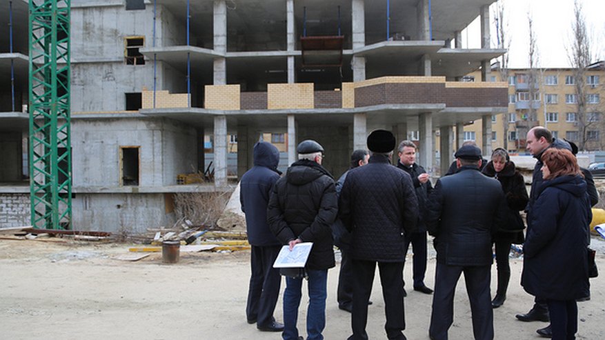 Главная картинка новости: Как глава Воронежа вернул городскую проблему правительству области