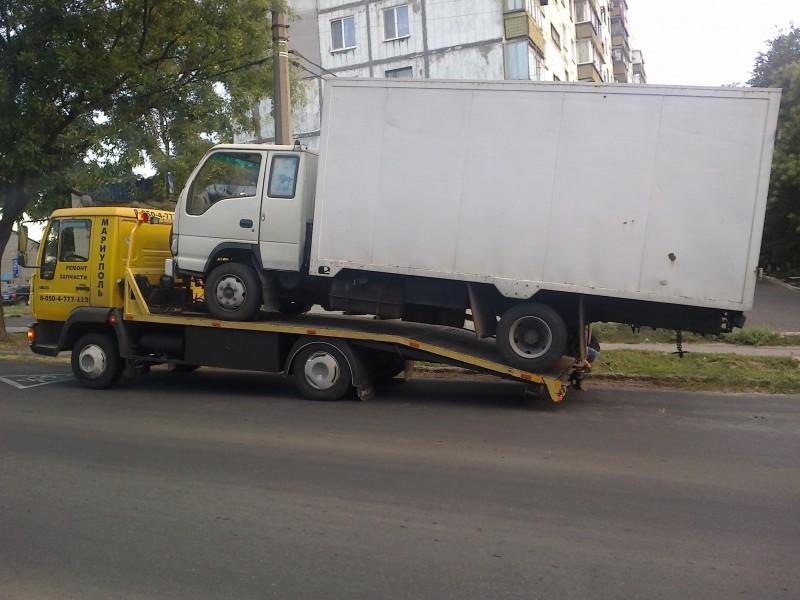 Незаконная эвакуация авто в Воронеже может стать уголовно наказуемым деянием