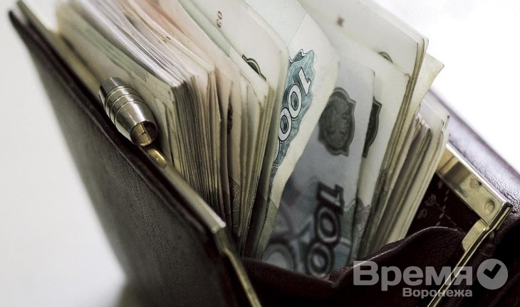 Руководители воронежских фирм получают в 50 раз больше, чем рядовые сотрудники