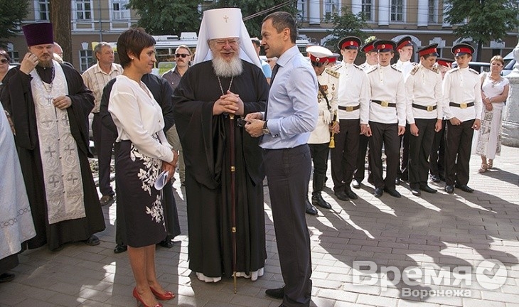 Памятный знак Императора теперь в Воронеже