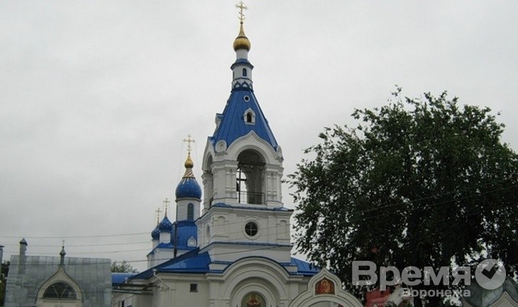 Волонтёры из Москвы привезли в Воронеж школьные принадлежности для детей с Украины