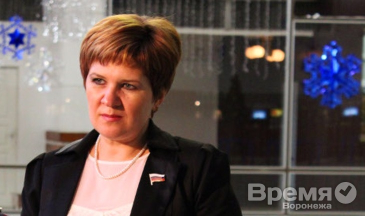 Оксана Хоронжук заменит в Госдуме Галину Карелову