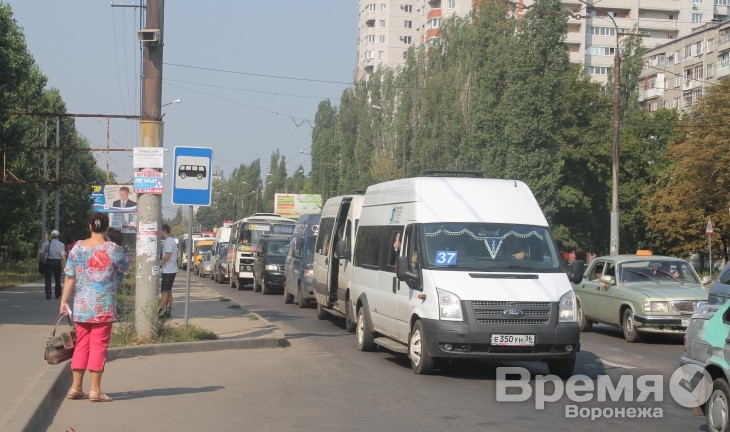 Власти Воронежа готовятся перераспределить маршруты общественного транспорта между перевозчиками