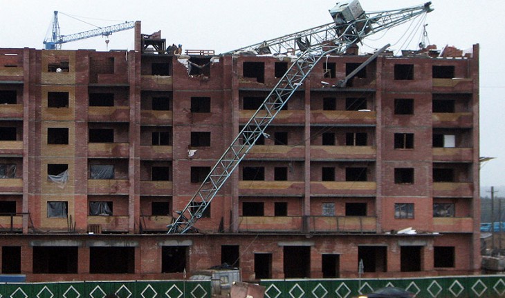 В Воронеже строительные краны могут рухнуть в любой момент