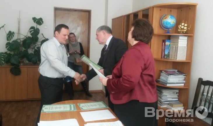Воронежским управляющим компаниям начали выдавать лицензии