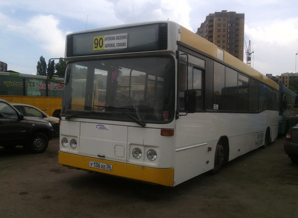 Воронежский губернатор выкроит денег на городские автобусы из федерального транша