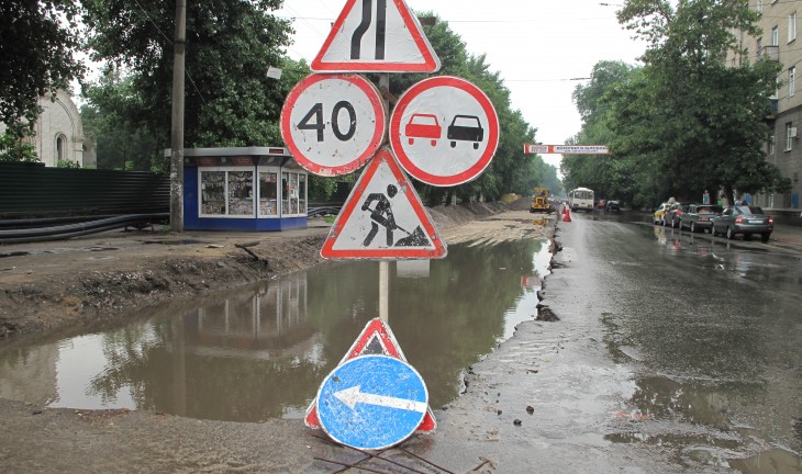 Непогода остановила ремонт дорог в Воронеже