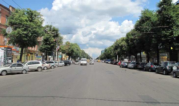 В Воронеже почти на месяц перекрывается проспект Революции