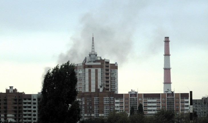 В Воронеже у завода «Сельмаш» вспыхнул пожар