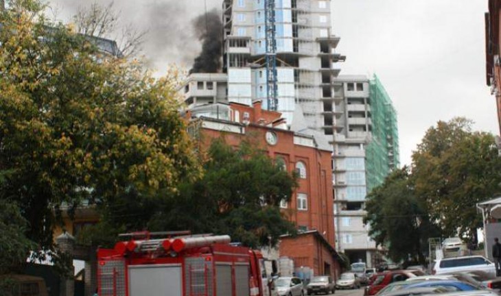 Пожар в многоэтажке в центре Воронежа потушили за 20 минут