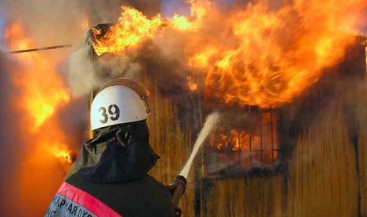 За выходные в Воронежской области в пожарах погибли два человека