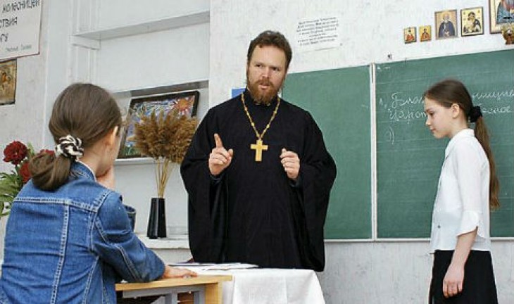 В школах Воронежа будут преподавать религию с 1 апреля