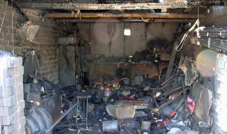 В Воронежской области мужчина едва не сгорел в гараже