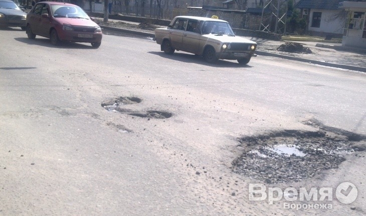На ремонт дорог в Воронежской области потратят 1 млрд рублей