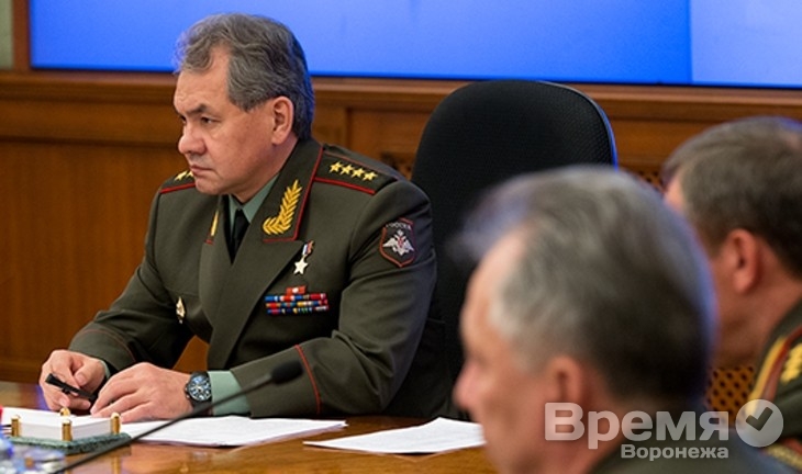 В Воронеже министр обороны призвал обеспечить новогоднее настроение в курсантских общежитиях военной академии ВВС