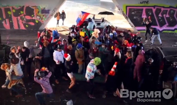 В Воронеже сняли свою версию танца, ставшего суперпопулярным во всём мире