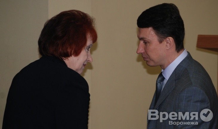 На грядущих выборах мэра воронежцы готовы отдать в два раза больше голосов Галине Кудрявцевой, чем Геннадию Чернушкину