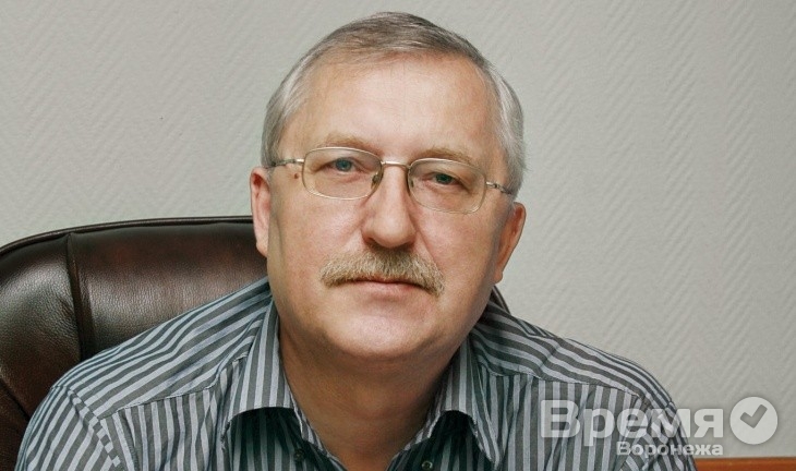 Декан факультета журналистики ВГУ призвал переаттестовывать редакторов СМИ