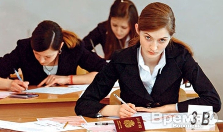 Рособрнадзор рекомендует провести тотальную перепроверку высокобалльных ЕГЭ в Воронежской области