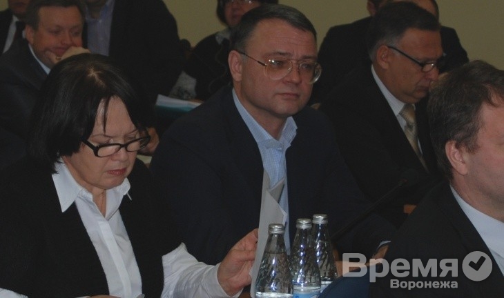 Закрыли уголовное дело бывшего вице-спикера горДумы Леонида Зенищева