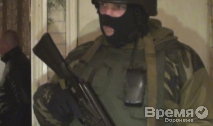 Накануне учебного года спецслужбы освободили заложников, которых «захватили террористы» в воронежской школе