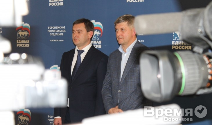 После официального назначения мэром Воронежа Александр Гусев своим первым замом сделает Сергея Крючкова