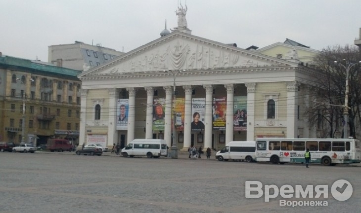 Бывшие уголовники из Театра оперы и балета активнее всех защищают Воронеж от «аморального» Эдуарда Боякова?