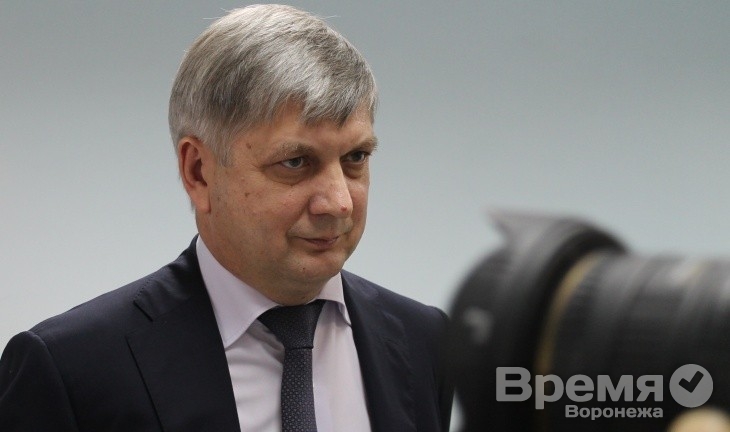 Политолог: Уровень поддержки мэра Воронежа за два месяца снизился