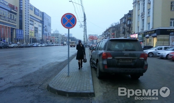 Парковочные карманы на Кольцовской могут стать платными
