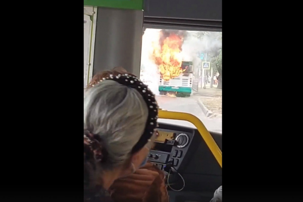 В Воронеже возбудили дело из-за загоревшегося автобуса