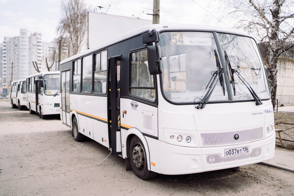 Воронежские транспортники усилили обработку автобусов на фоне роста заболеваемости в регионе
