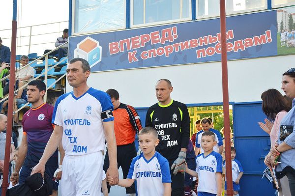 В воронежском Придонском открыли футбольный сезон 