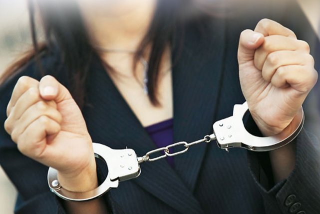 Очередного воронежского адвоката заподозрили в покушении на мошенничество