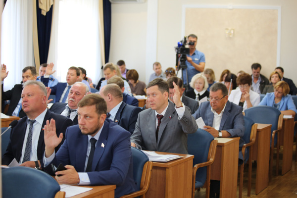 Воронежская гордума дала мэру согласие на назначение трех ключевых управленцев