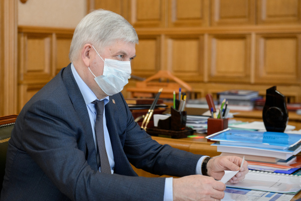 Воронежский губернатор оказался на 39 месте в рейтинге упоминаемости в телеграм-каналах