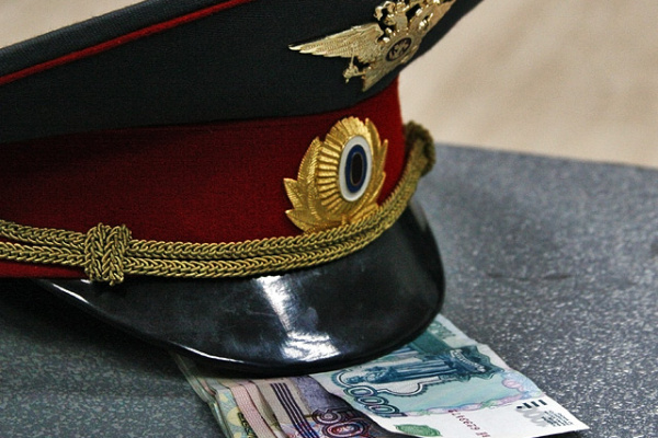 Полицейский вымогал взятку у сотрудника Нововоронежской АЭС 