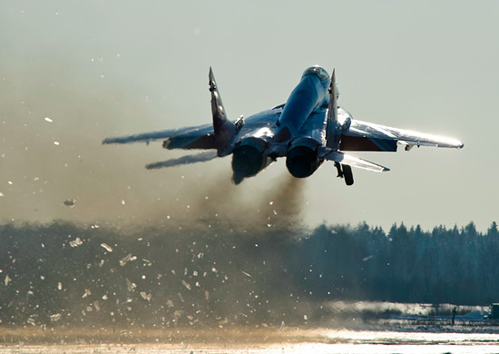 20 истребителей поднимутся в небо над Воронежем