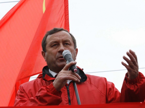 Воронежский губернатор наградил лидера оппозиции