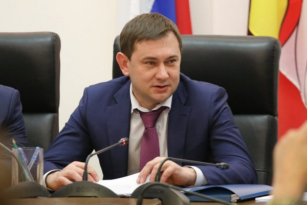 Глава Воронежской облдумы занял 17 место в списке глав законодательных органов