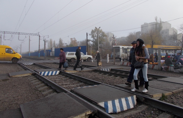Воронежцев оставят без железнодорожных переездов 