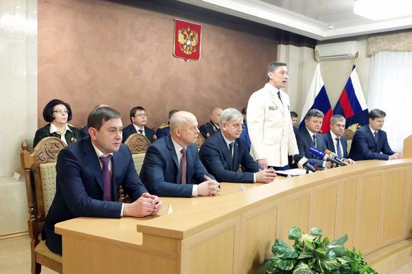 Александр Гусев поблагодарил воронежскую прокуратуру за неформальный подход