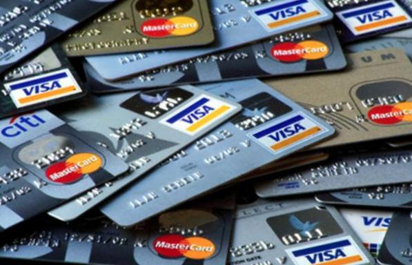 Более 220 тысяч воронежцев пользуются кредитной картой Сбербанка 