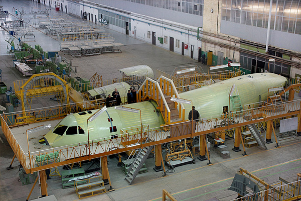 Воронежские авиастроители завершают сборку военно-транспортного самолета
